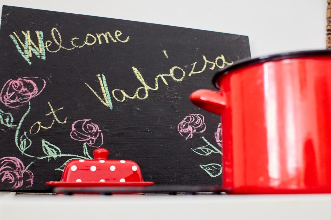 Vadrozsa Vendeghaz Racalmas Guest House Exterior photo
